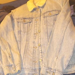 Old Navy Denim jacket with fur